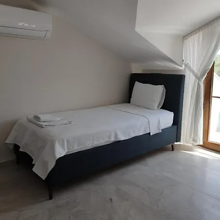 Vesa Villa